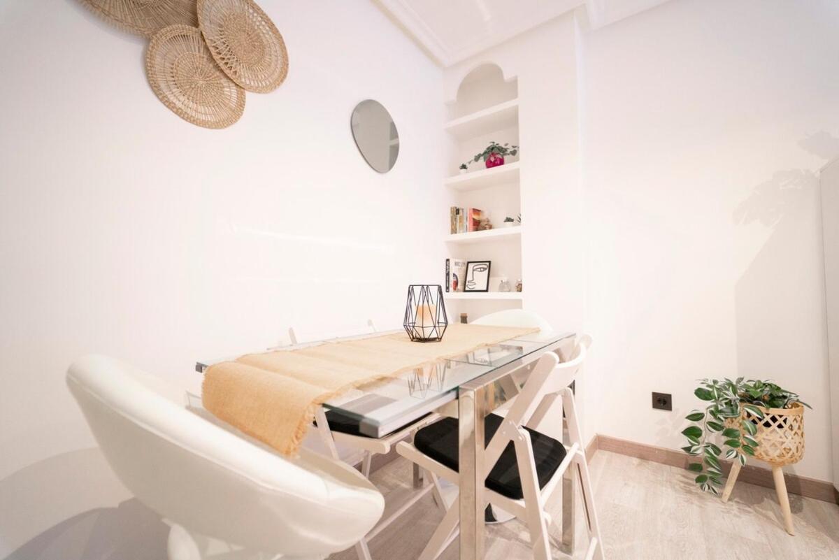 Apartamento Avenida De Castilla Gijón Esterno foto