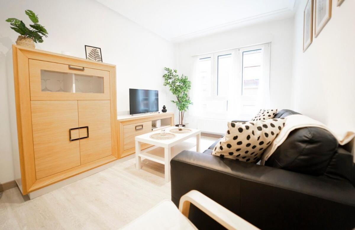 Apartamento Avenida De Castilla Gijón Esterno foto