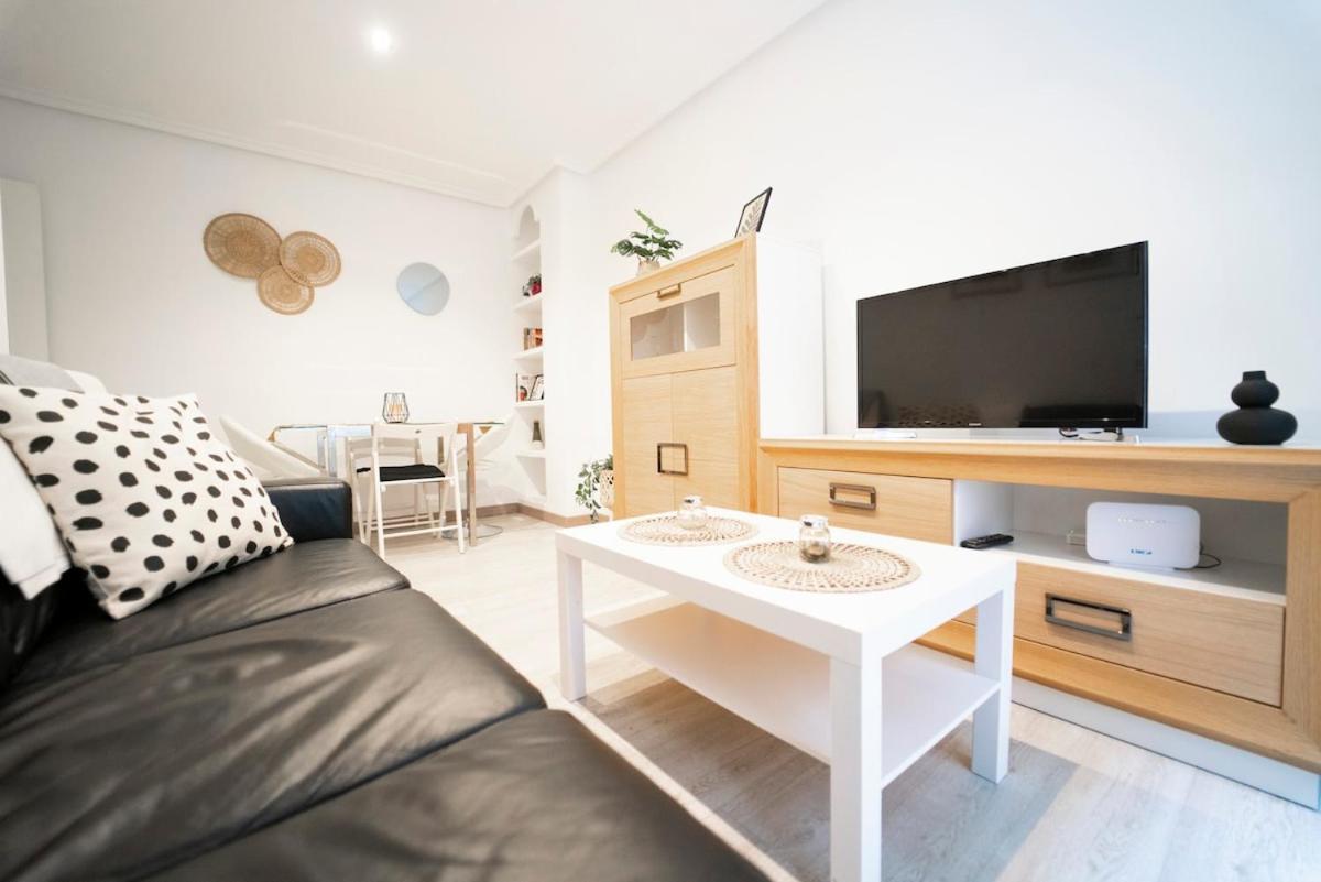 Apartamento Avenida De Castilla Gijón Esterno foto