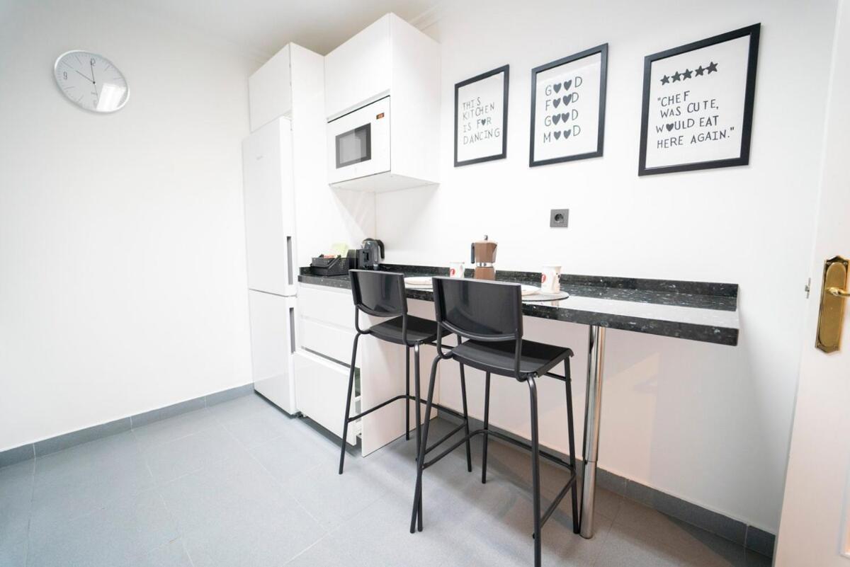 Apartamento Avenida De Castilla Gijón Esterno foto